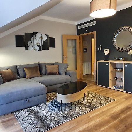 Birdland Panorama Apartman Bük Buitenkant foto